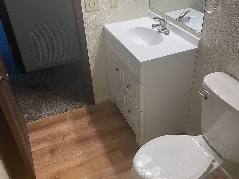 2495 S Mountain View Dr #2 — Photo 6