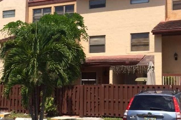 1st image of 361 W Park Dr APT 1