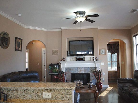 5th image of 7404 Lost Trail Dr