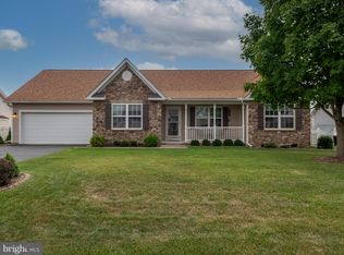 44 Altima Ct, Inwood, WV 25428