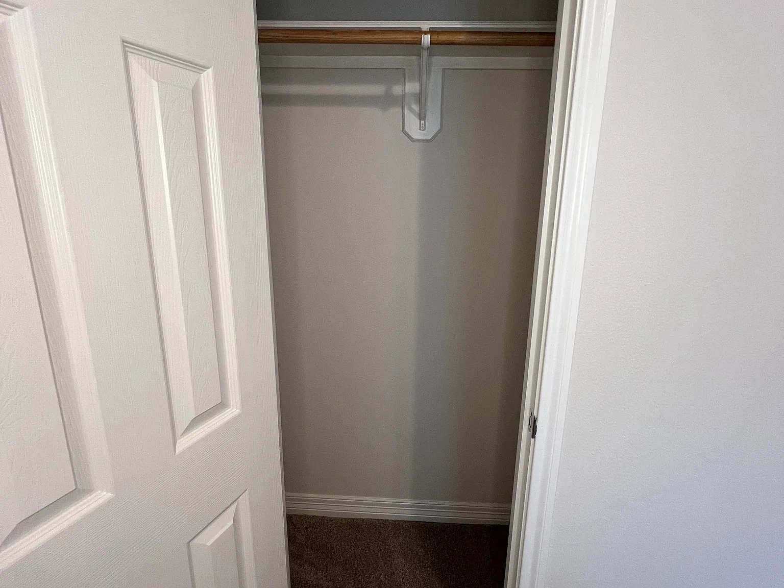 7907 Fountain St — Photo 3
