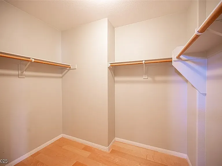 8368 Creek Canyon Ave — Photo 21