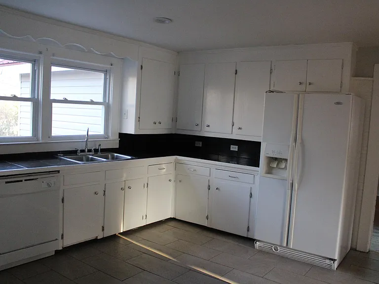 5804 State Park Rd — Photo 3