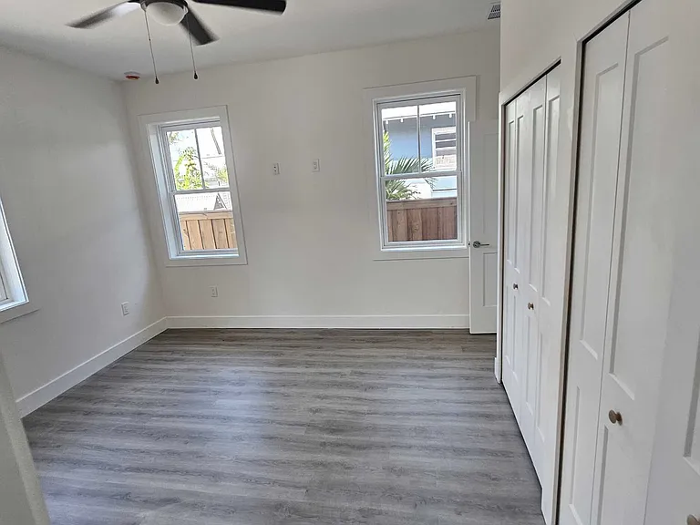 926 E 11th Ave — Photo 5