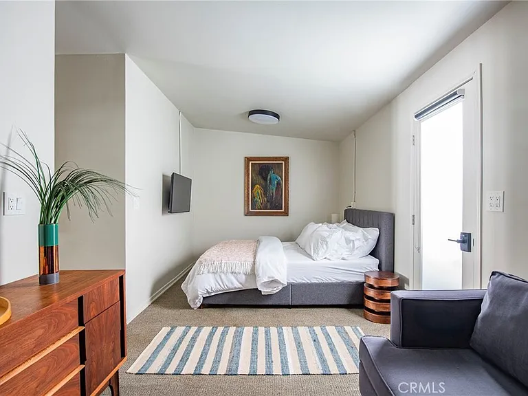 179 Culver Blvd — Photo 20