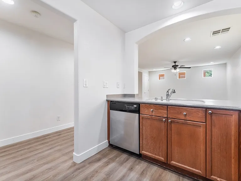 9109 Pearl Cotton Ave — Photo 15