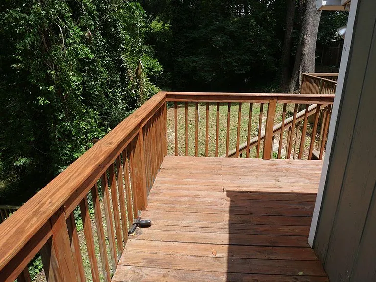 1065 Atlantic Dr NW — Photo 20