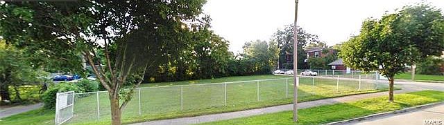 1st image of 2211 Forest Ave