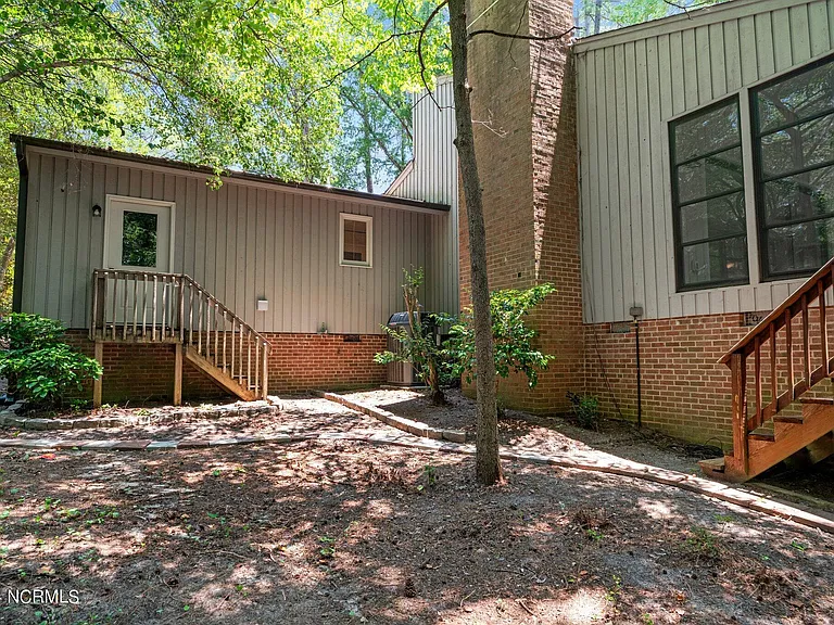 618 Chelsea Dr — Photo 37