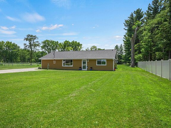 2nd image of 4705 Meadowview Rd