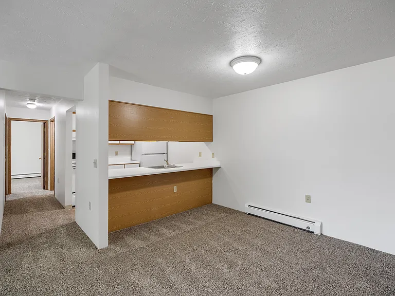 1752 Raleigh Ave #1 — Photo 2