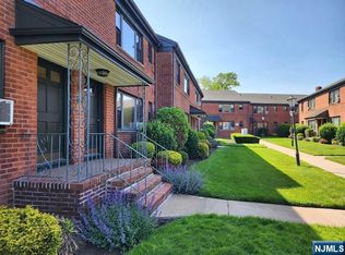 2163B N Central Rd #B, Fort Lee, NJ 07024