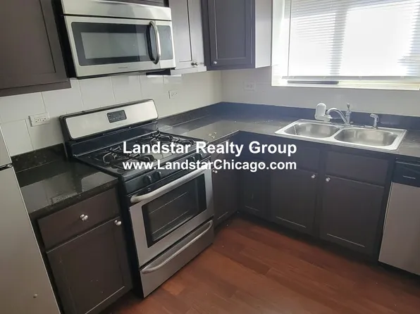 2530 W Fitch Ave, Chicago, IL