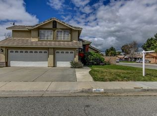1086 Oxford Ln, San Jacinto, CA 92583