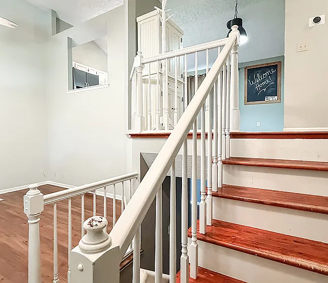 Stairwell from Walk In Level to Upper Level