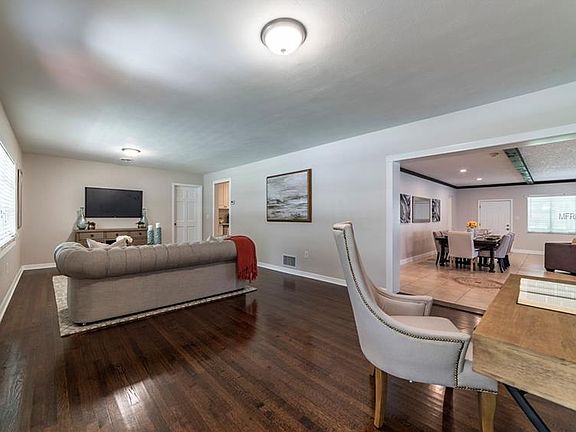 2nd image of 6088 Linneal Beach Dr