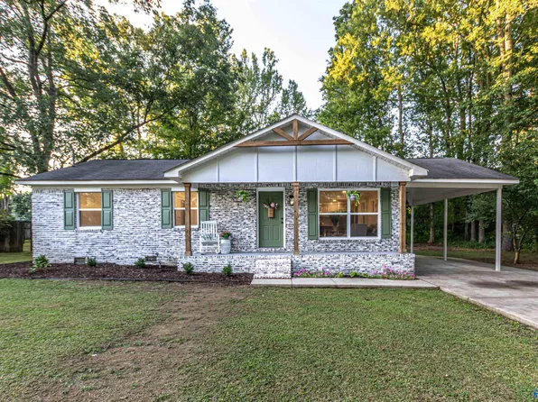 201 10th Ave NE, Arab, AL 35016