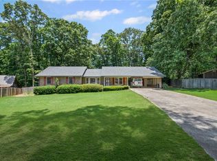 111 Westwood Dr, Cartersville, GA 30120