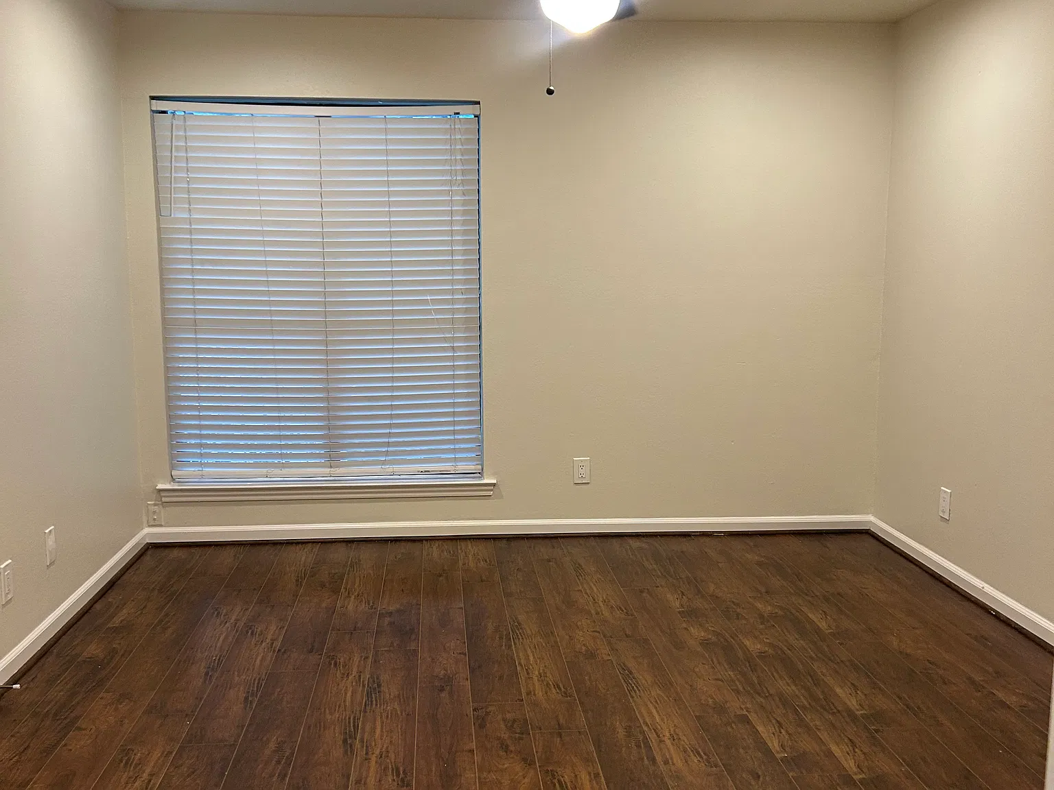 1 bed, 863 sqft, $1,700 — Photo 1