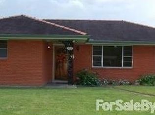 9012 Rosecrest Ln, New Orleans, LA 70123