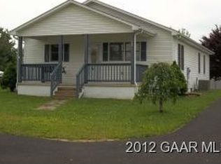 15 Walnut St, Fishersville, VA 22939