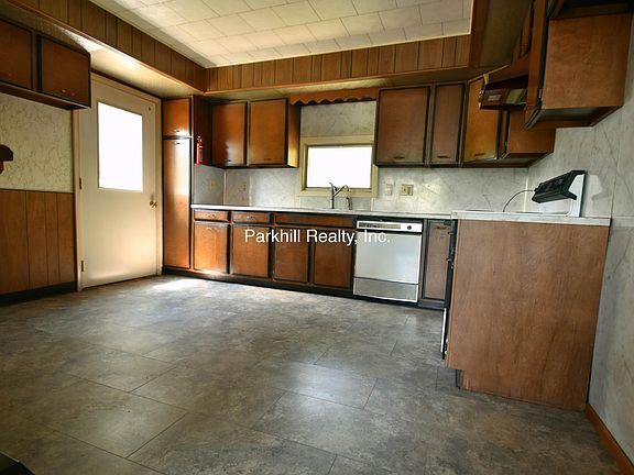 4th image of 510 W Center St #A