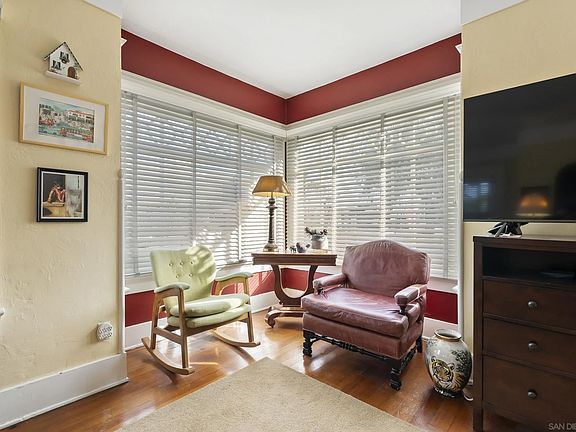 5th image of 4020 Front St #22