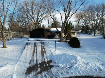 6048 Allen Cir, Minneapolis, MN, 55428