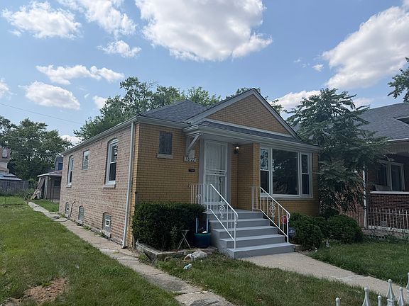 2nd image of 10122 S Wallace St