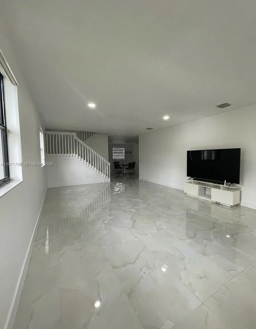 Bonterra — Photo 2