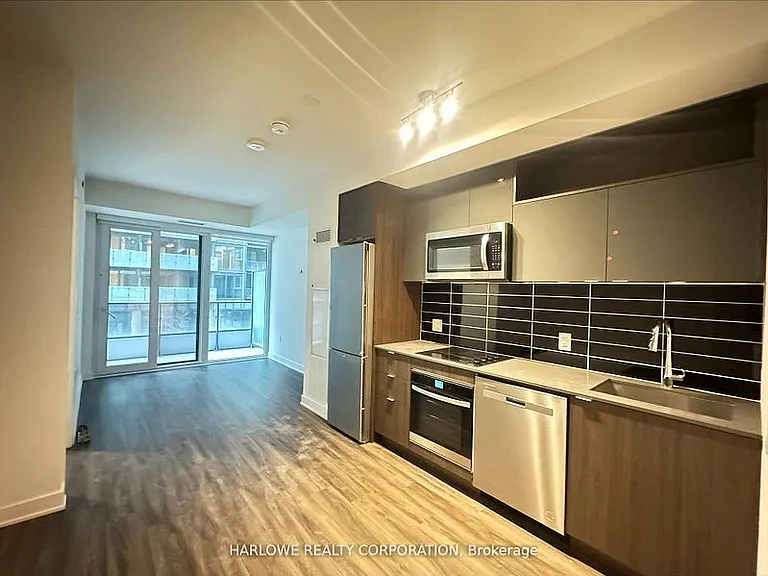 70 Princess St #1232 — Photo 22