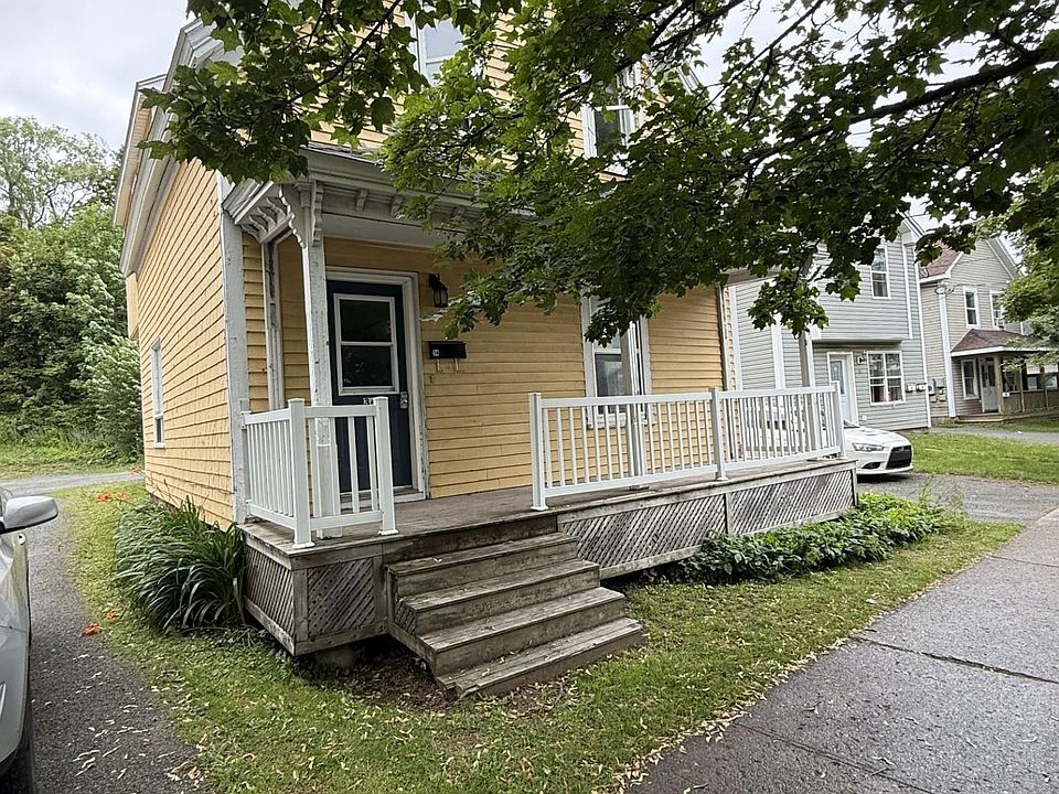 1st image of 34 Hawthorne St