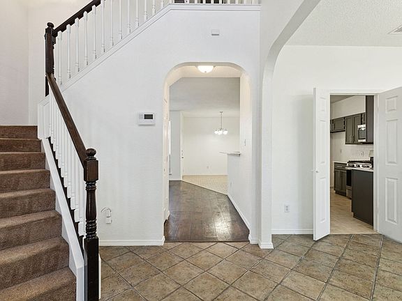 3rd image of 3305 High Meadow Dr