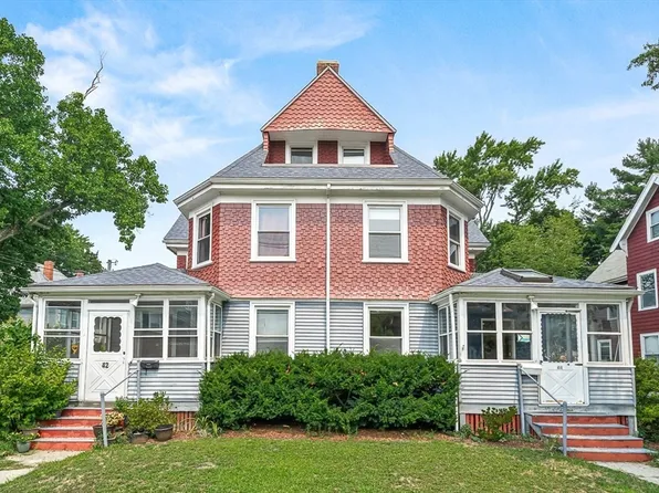 42-44 Aldie St, Allston, MA 02134