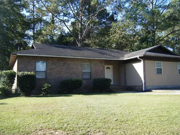 905 E Brookwood Dr, Valdosta, GA 31601