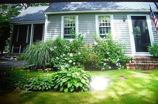 3rd image of 16 Baldwin Cir