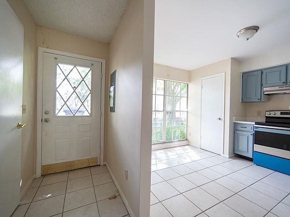 5th image of 16316 Rambling Vine Dr W