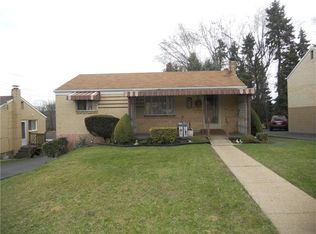 1147 Cascade Dr, Homestead, PA