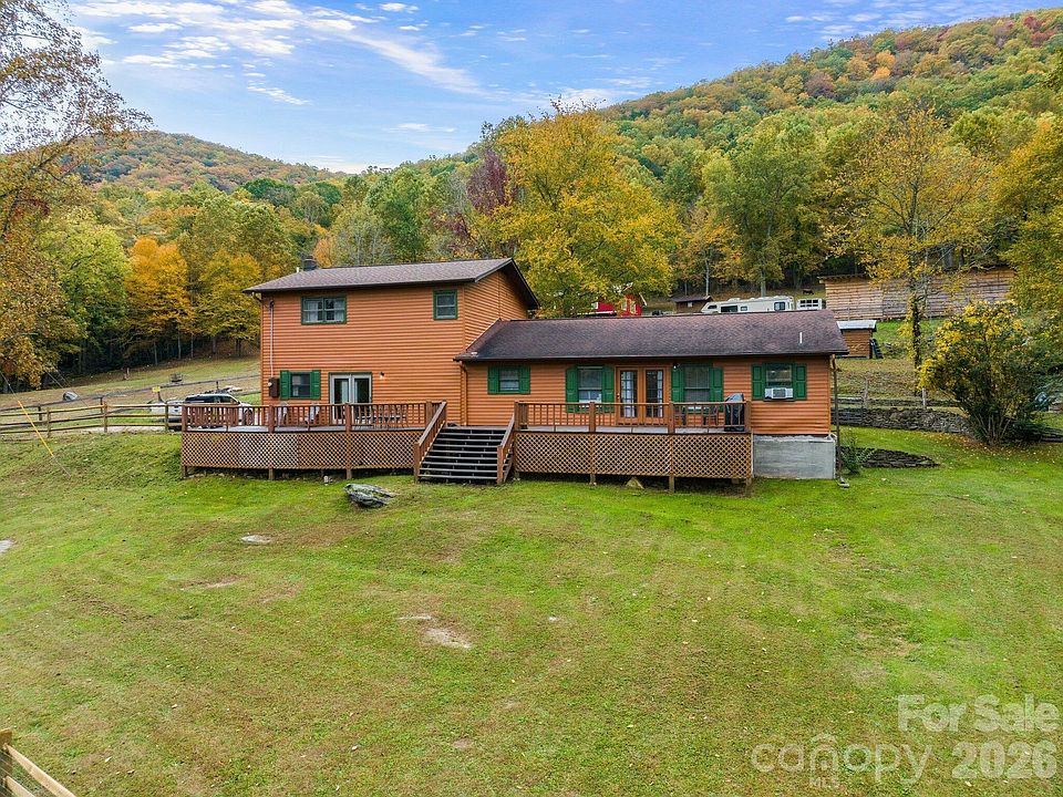 1st image of 540 Duncan Creek Rd