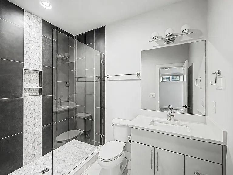 1814 Wedgewood Ave — Photo 18