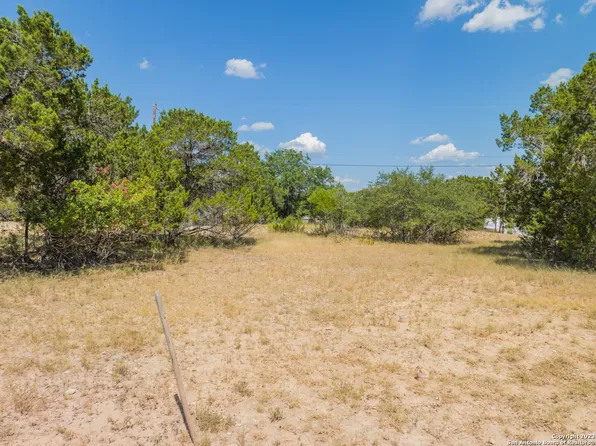 105 Shawnee Trail LOT 105, Bandera, TX 78003
