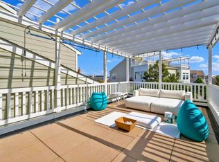 192 Beach 74th St, Arverne, NY 11692