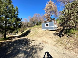1555 Rockridge Dr, Lake Arrowhead, CA 92352