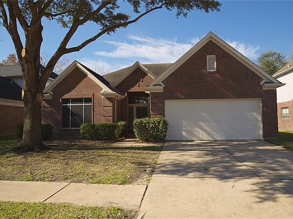 2nd image of 2906 Linda Dr