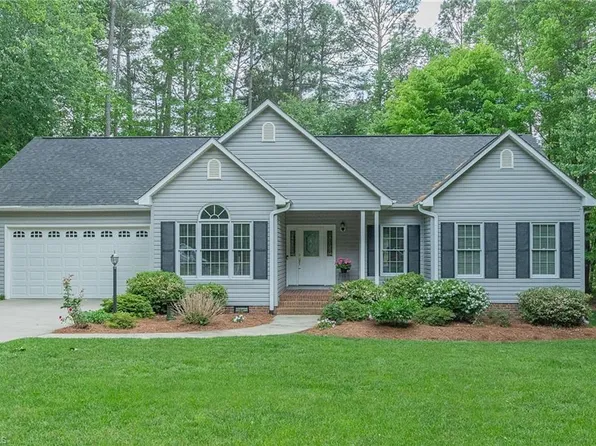 5613 Birkdale Dr, Lexington, NC 27295