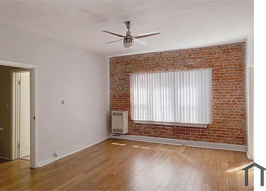 1st image of 130 N Westmoreland Ave APT 304