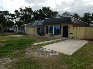 800 Donnelly Pl, Daytona Beach, FL 32114