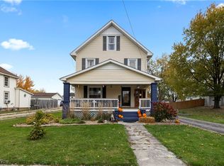 305 S Main St, Spencer, OH