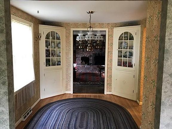 4th image of 59 Sudbury Ln