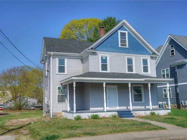 27 Lester Avenue, Stonington, CT 06379